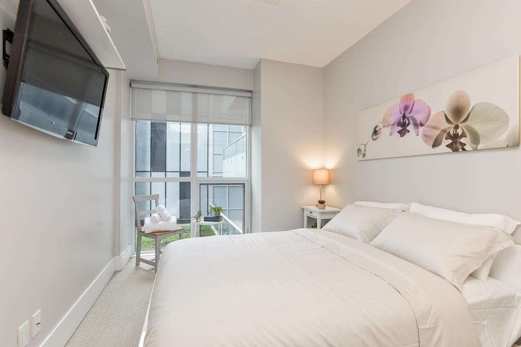 Breathtaking 3-bedroom In The Heart Of Downtown * Toronto
